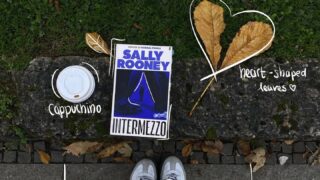 Lookbook book klub: Sally Rooney fenomen i zašto jedva čekamo pročitati Intermezzo