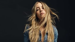STYLE INSPO: Sydney Sweeney i traper look o kojem svi pričaju