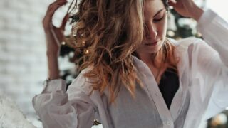 Frizure koje svi žele: savršene za blagdane, a proslavile su ih ove poznate dame!