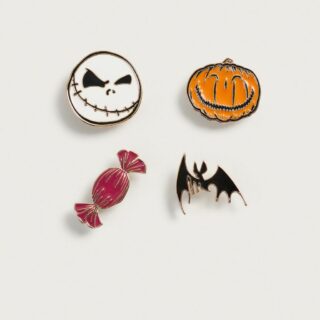 4-PACK OF THE NIGHTMARE BEFORE CHRISTMAS © DISNEY BROOCHES Zara